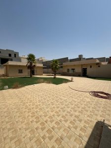 (العربية) للبيع ارض مقام عليها شاليه بحي النهضه (العربية) للبيع ارض مقام عليها شاليه بحي النهضه