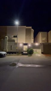 (العربية) للبيع فيلا بحي البساتين (العربية) للبيع فيلا بحي البساتين