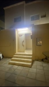 (العربية) وحدة أرضية دورين للإيجار في حي النهضة (العربية) وحدة أرضية دورين للإيجار في حي النهضة