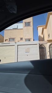 للبيع شقة علوية بالحي الاخضر