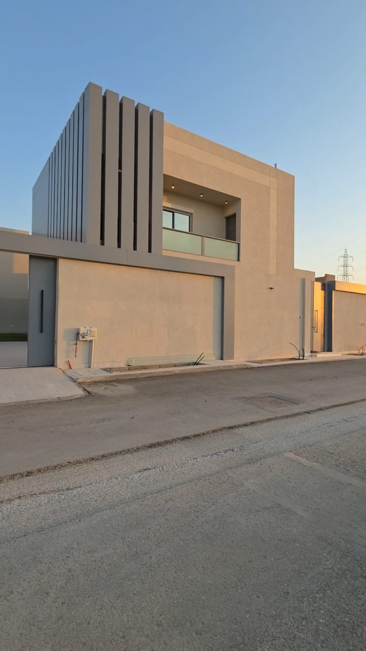 للبيع فيلا تصميم مودرن بحي الربوة للبيع فيلا تصميم مودرن بحي الربوة